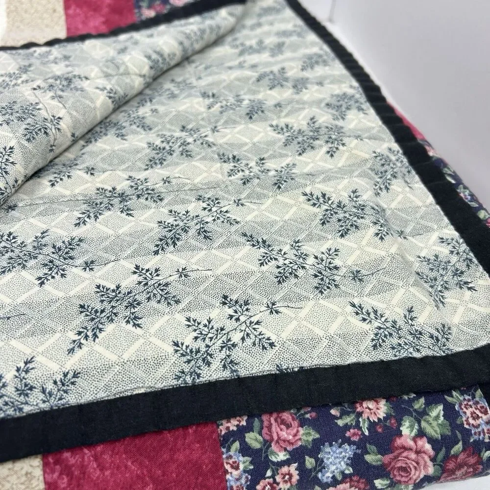 Log Cabin Pattern Quilt Twin 46 x 68 Diagonal Cottagecore Bloomcore Farmhouse